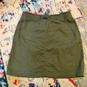 Croft & Borrow high waisted olive skirt